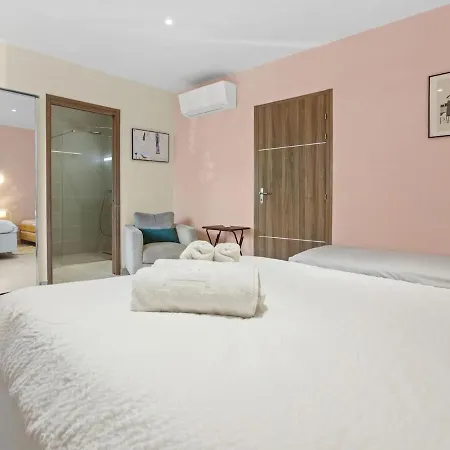 Apartment Appt 4 Etoiles -2 - Piscine - Wifi - Clim