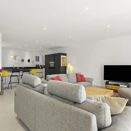 Apartman Appt 4 Etoiles -2 - Piscine - Wifi - Clim Saint-Raphaël