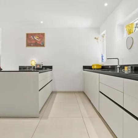 Appt 4 étoiles -2 - Piscine - Wifi - Clim Appartamento