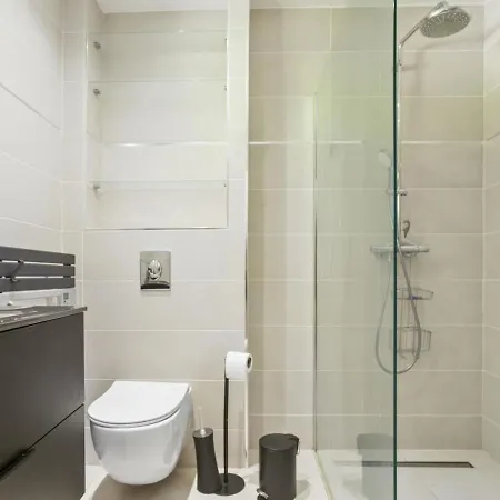 Appt 4 étoiles -2 - Piscine - Wifi - Clim Appartamento