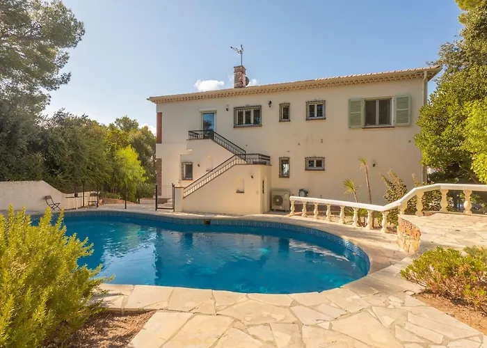Appt 4 Etoiles -2 - Piscine - Wifi - Clim Daire Saint-Raphaël