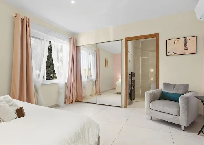 Appt 4 Etoiles -2 - Piscine - Wifi - Clim Daire *